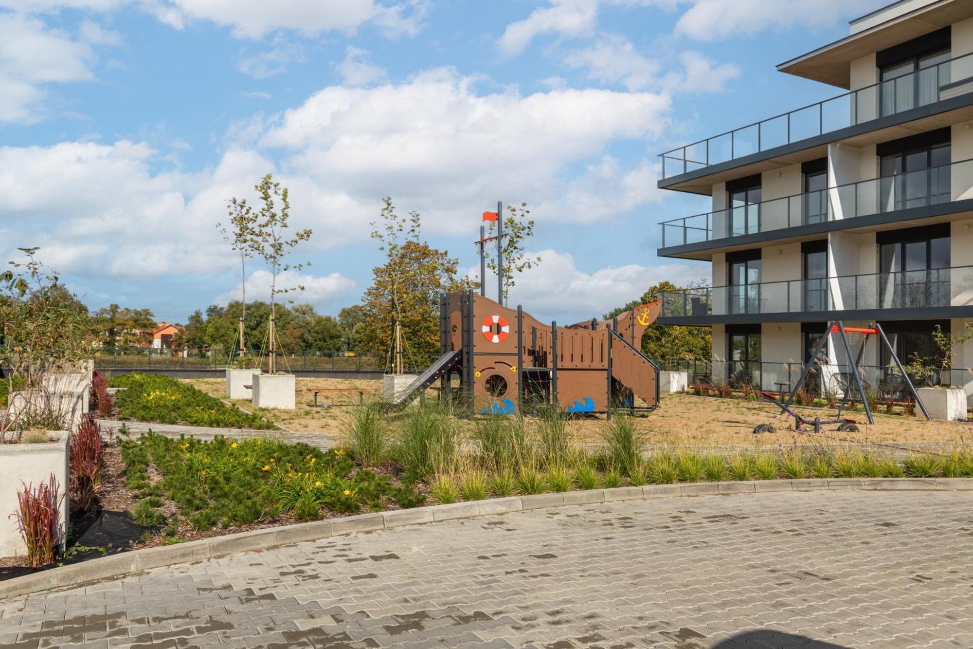 Stela Water Side Apartment - Swimming Pool & Sauna By Renters Prestige Дзивнув Экстерьер фото
